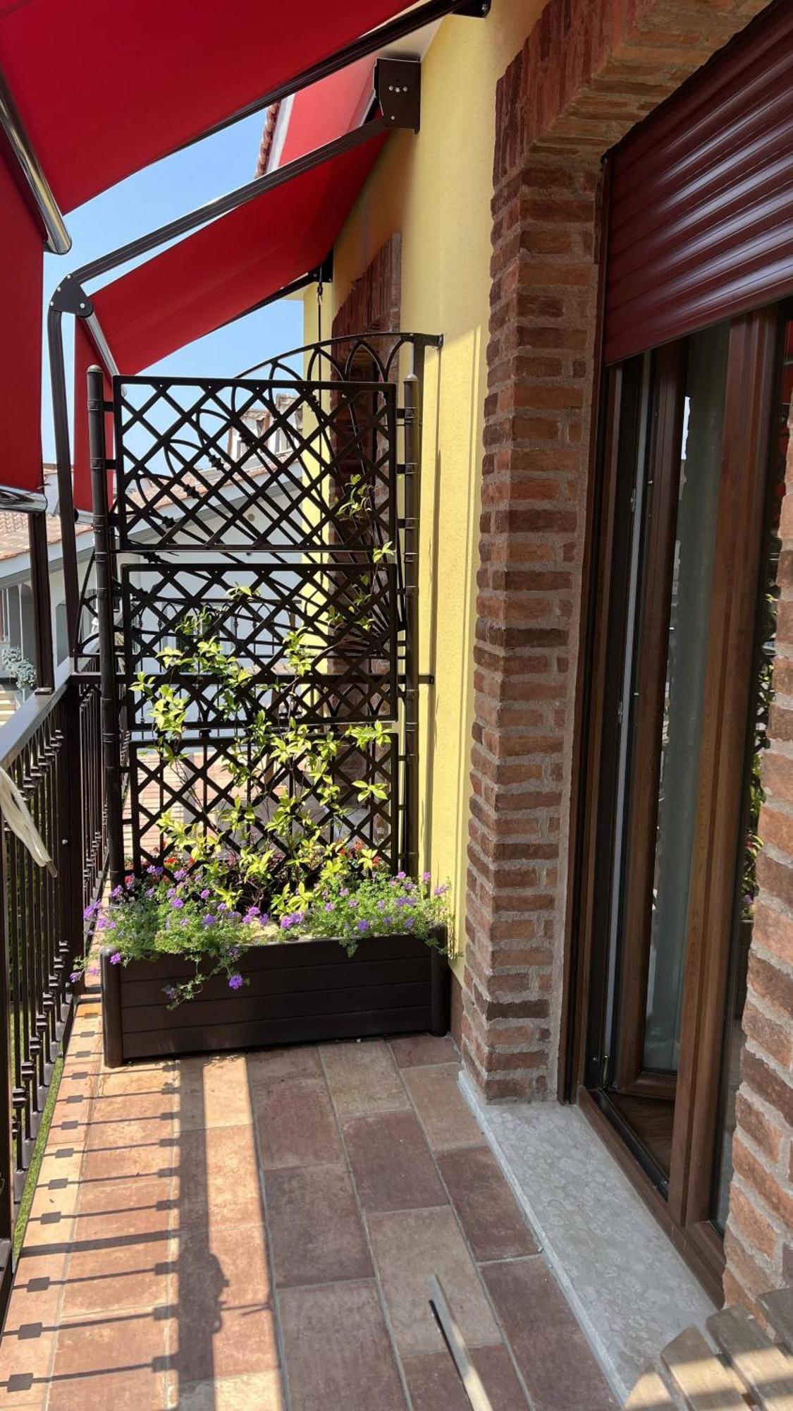 Guest House Le Vagabonde Φιουμιτσίνο Εξωτερικό φωτογραφία